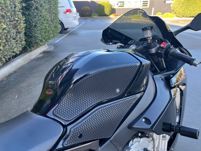 2015 Yamaha YZF-R1 Black