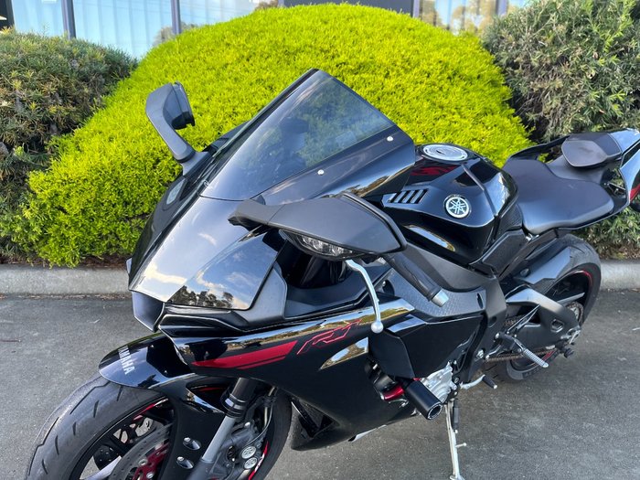 2015 Yamaha YZF-R1 Black