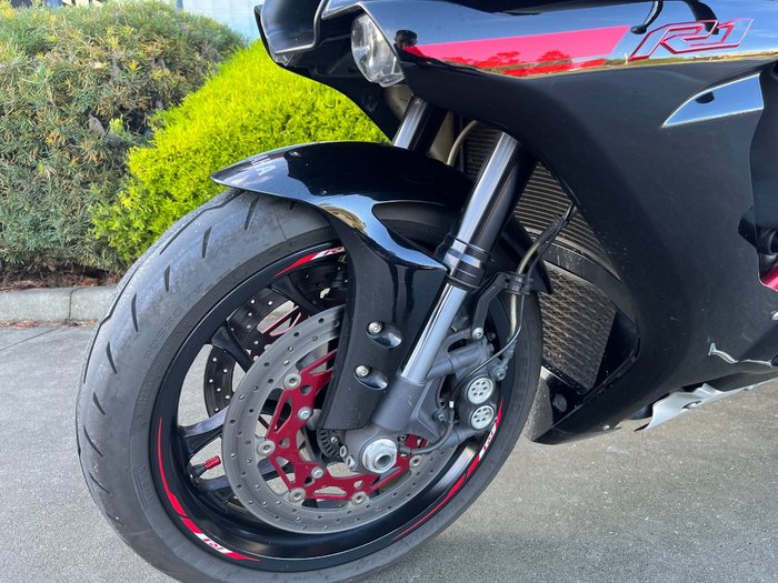 2015 Yamaha YZF-R1 Black