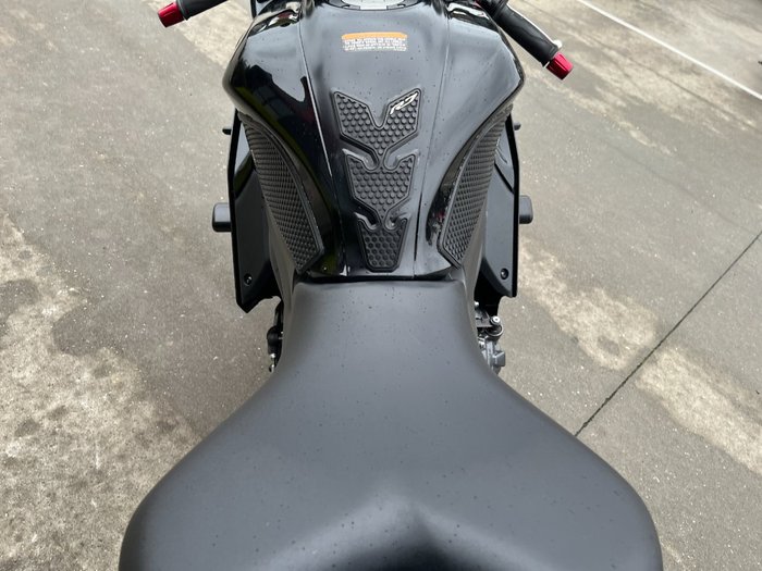 2023 Yamaha YZF-R7LA Black