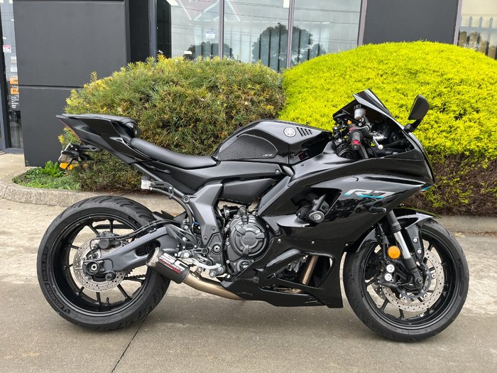 2023 Yamaha YZF-R7LA Black