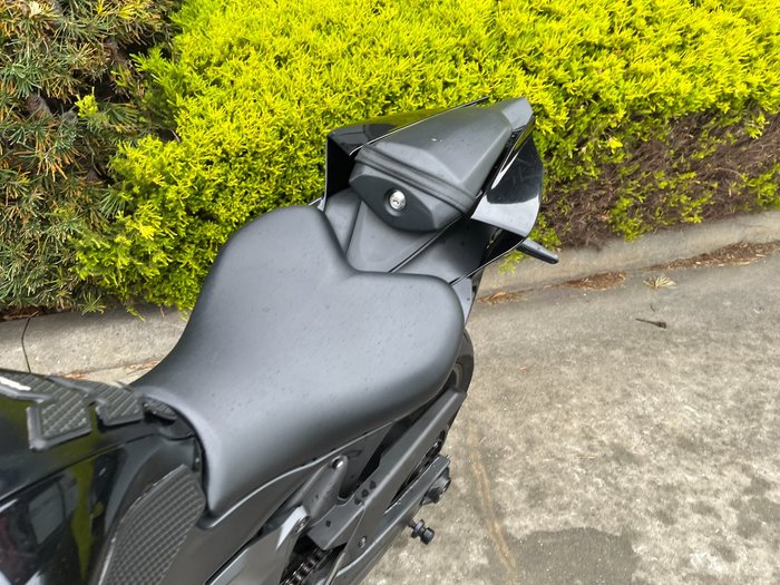 2023 Yamaha YZF-R7LA Black