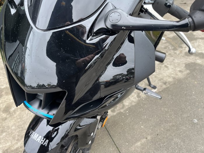 2023 Yamaha YZF-R7LA Black