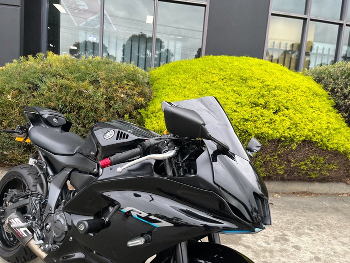2023 Yamaha YZF-R7LA Black