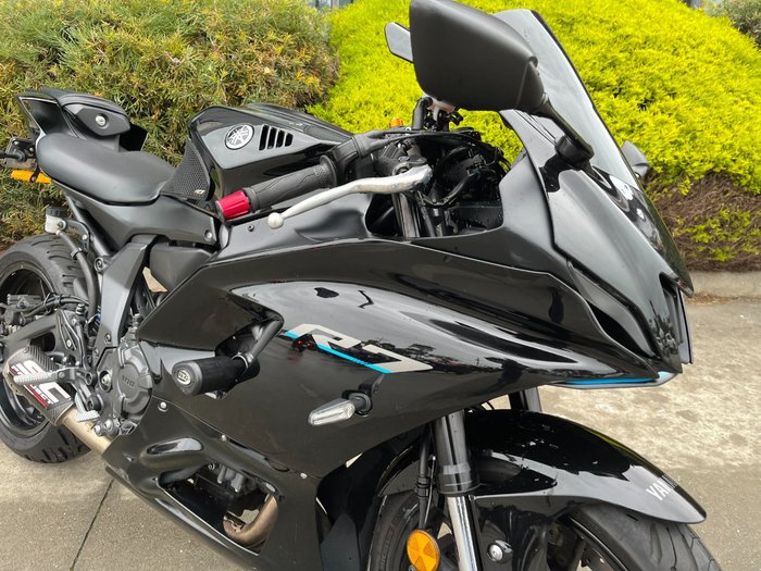 2023 Yamaha YZF-R7LA Black