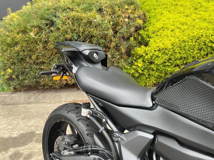 2023 Yamaha YZF-R7LA Black