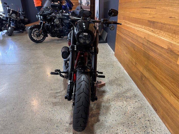 2017 Harley-davidson FXSE CVO PRO STREET BREAKOUT Black