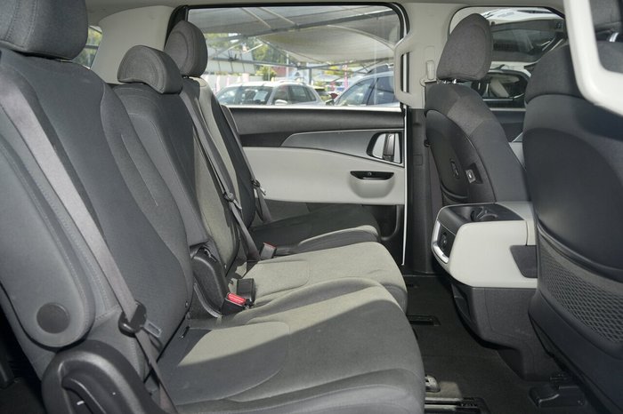 2022 Kia Carnival S