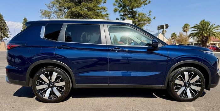 2025 Mitsubishi Outlander Aspire