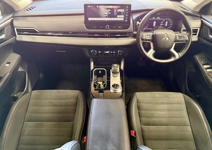 2025 Mitsubishi Outlander Aspire