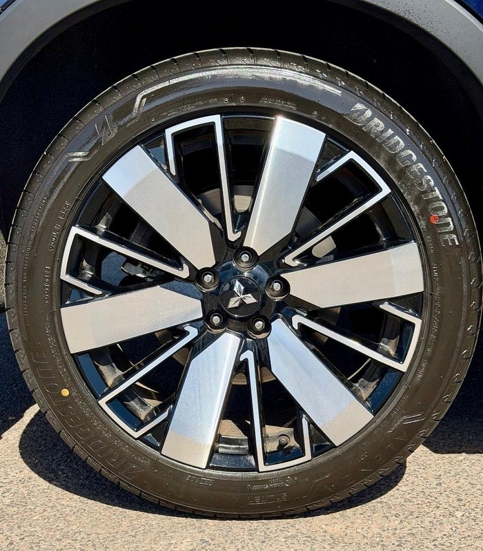 2025 Mitsubishi Outlander Aspire