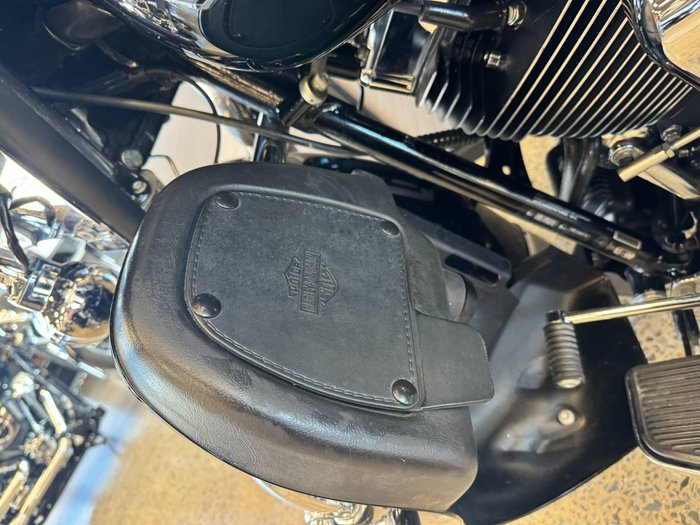 2013 Harley-davidson FLHTCU U/C ELECTRA GLIDE BLACK