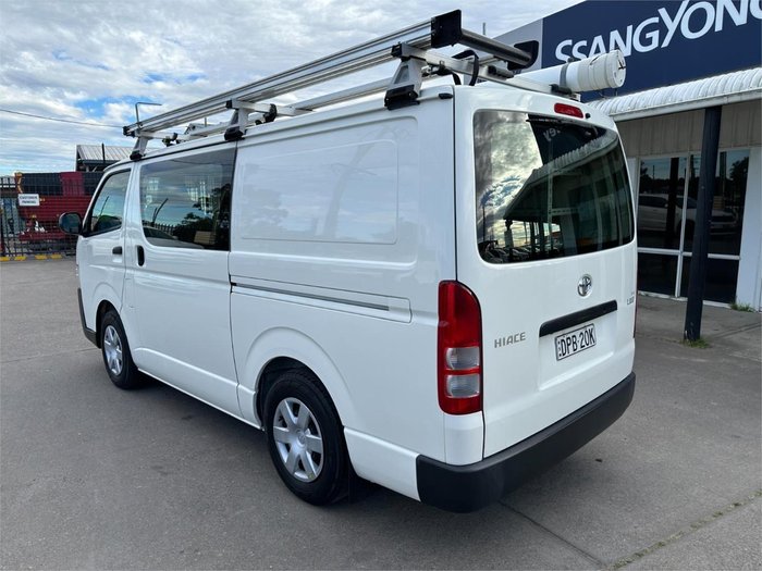2017 Toyota Hiace