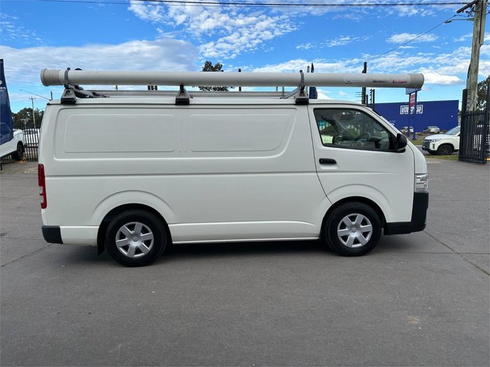 2017 Toyota Hiace