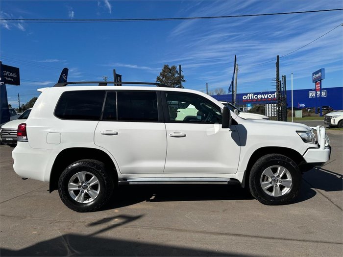 2017 Toyota Landcruiser GXL