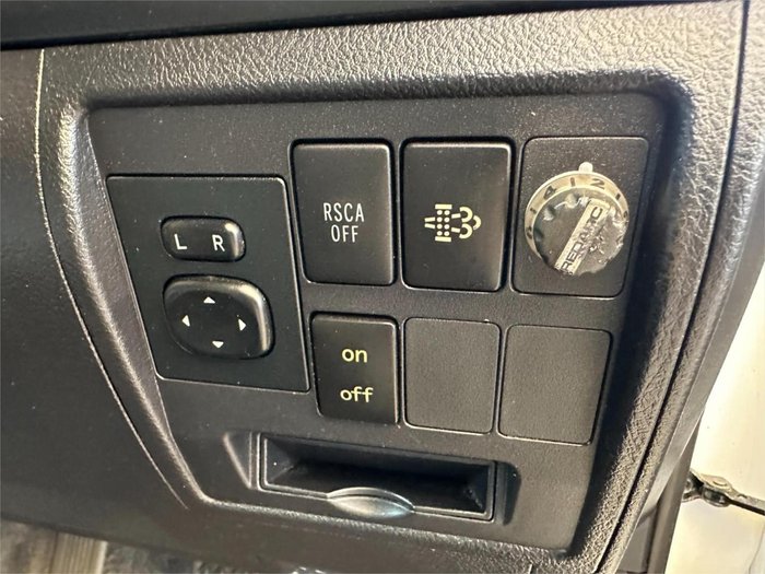 2017 Toyota Landcruiser GXL