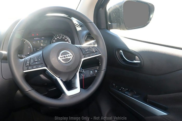 2024 Nissan Navara
