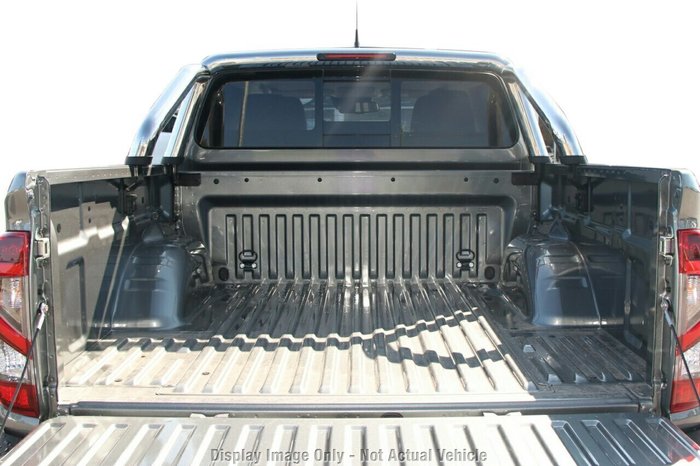 2024 Nissan Navara