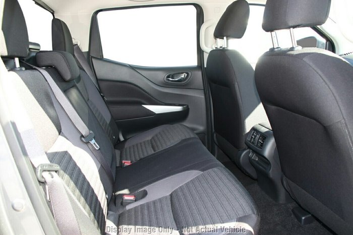 2024 Nissan Navara
