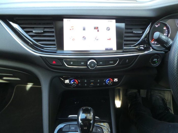 2018 Holden Calais V