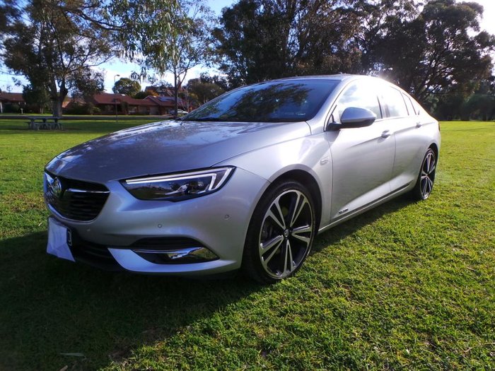 2018 Holden Calais V