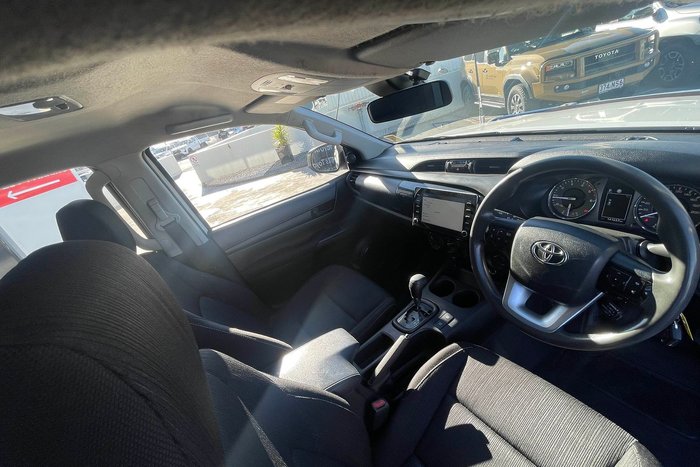 2021 Toyota Hilux SR