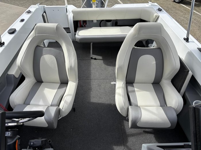 2024 QUINTREX 530 Freestyler Pro