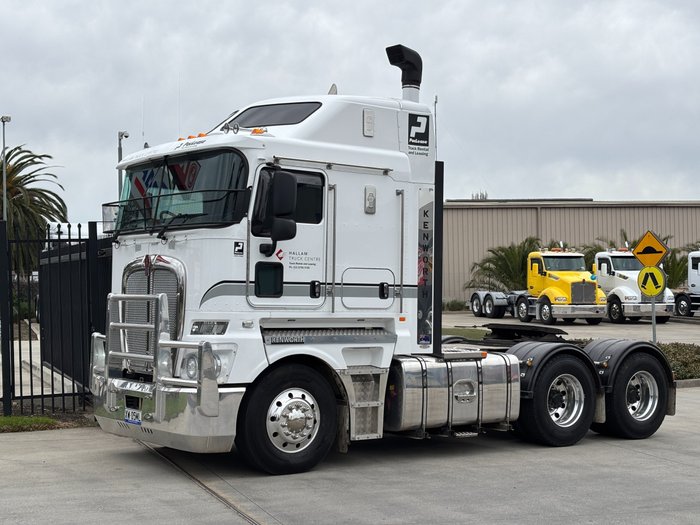 2023 Kenworth K200 White