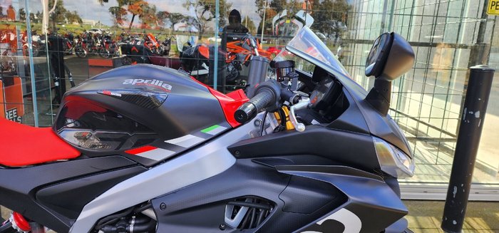 2022 APRILIA RS 660 BLACK
