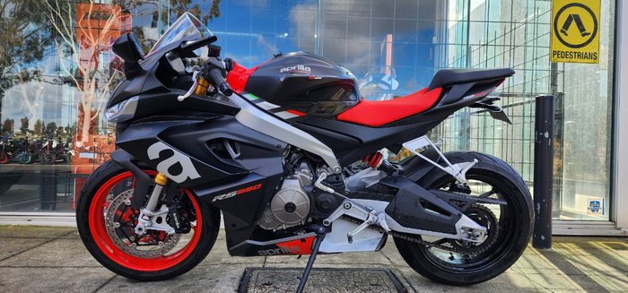 2022 APRILIA RS 660 BLACK
