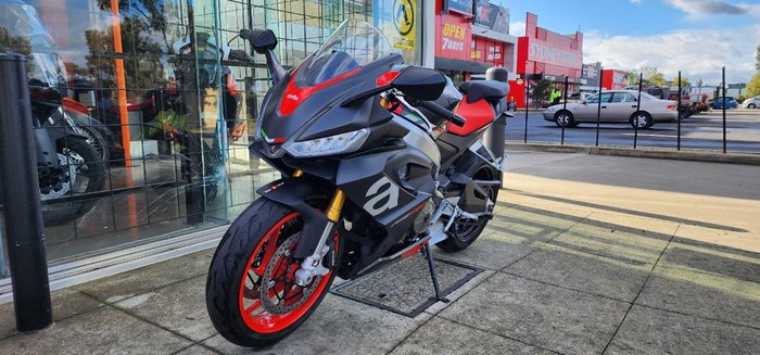 2022 APRILIA RS 660 BLACK