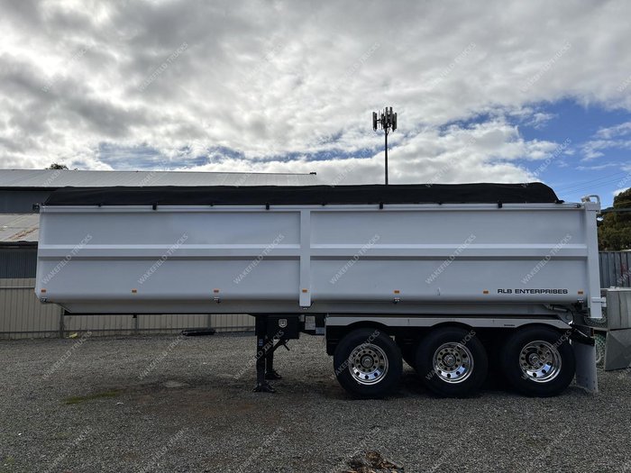 2025 RLB Enterprises By Sonnex 28' X 6' Demolition Spec White