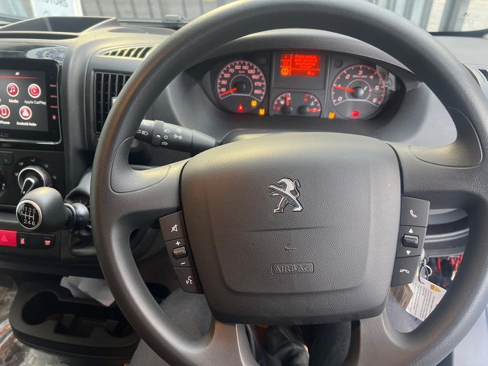 2024 Peugeot Boxer Pro