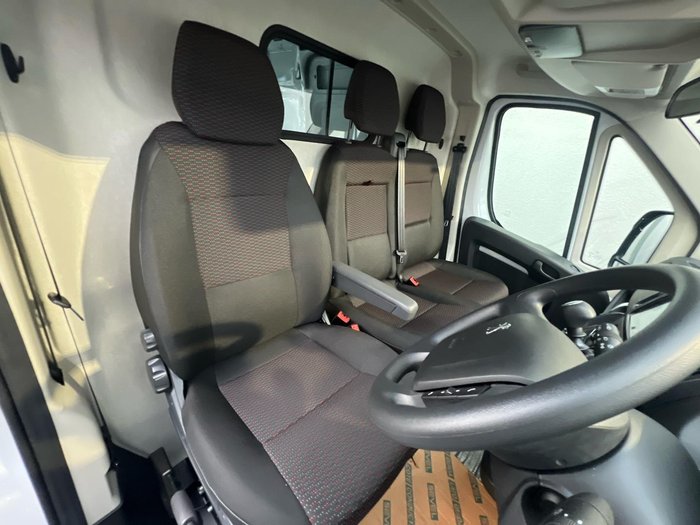 2024 Peugeot Boxer Pro