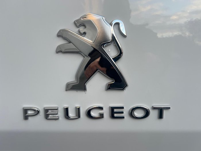 2024 Peugeot Boxer Pro