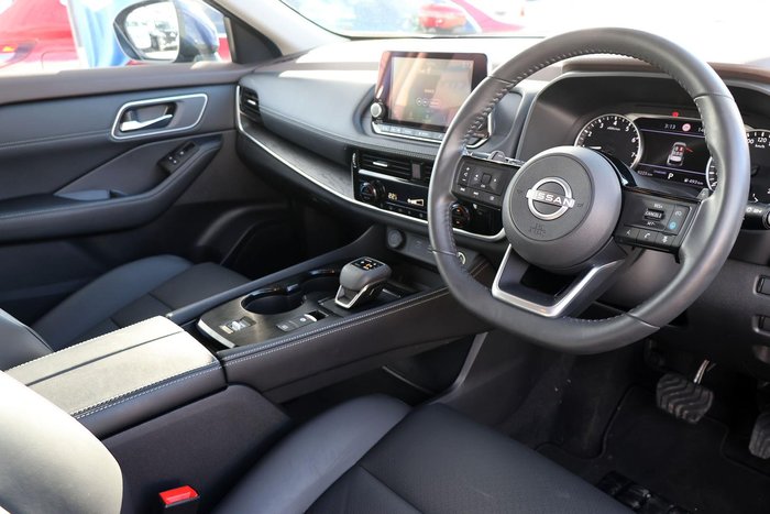 2024 Nissan X-TRAIL ST-L