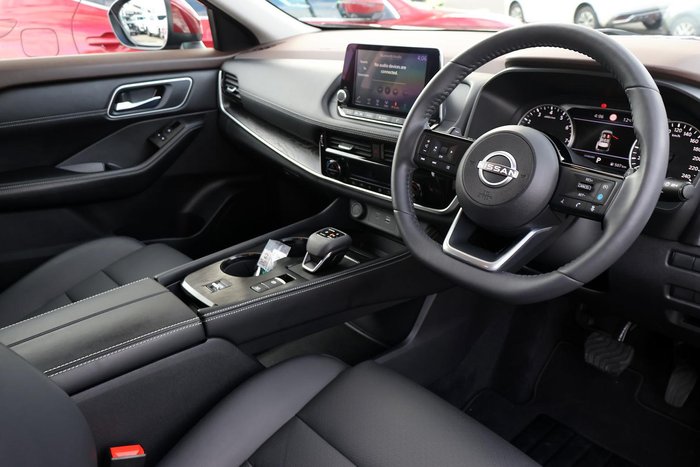 2024 Nissan X-TRAIL ST-L