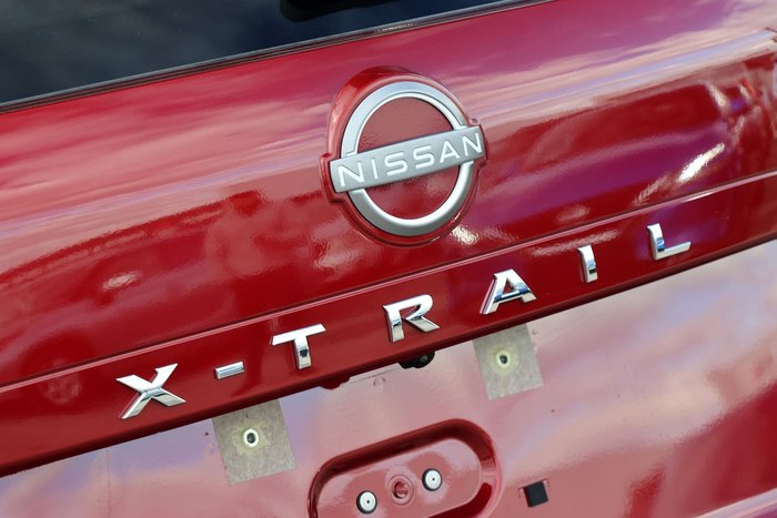 2024 Nissan X-TRAIL ST-L