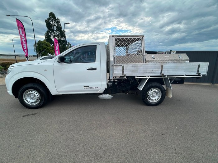 2015 Nissan Navara DX