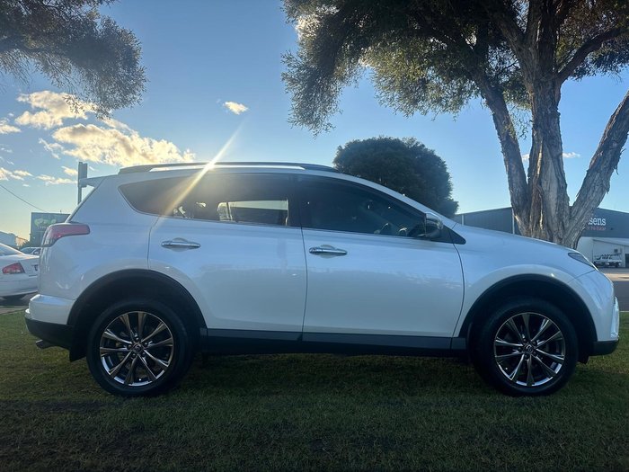 2018 Toyota RAV4 Cruiser