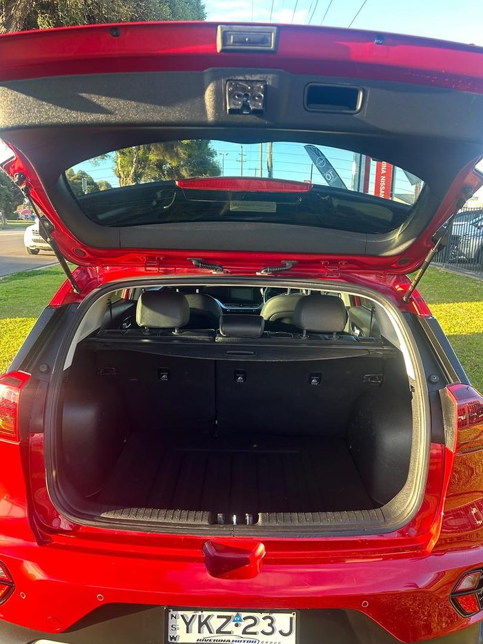 2021 Kia Niro Hybrid S