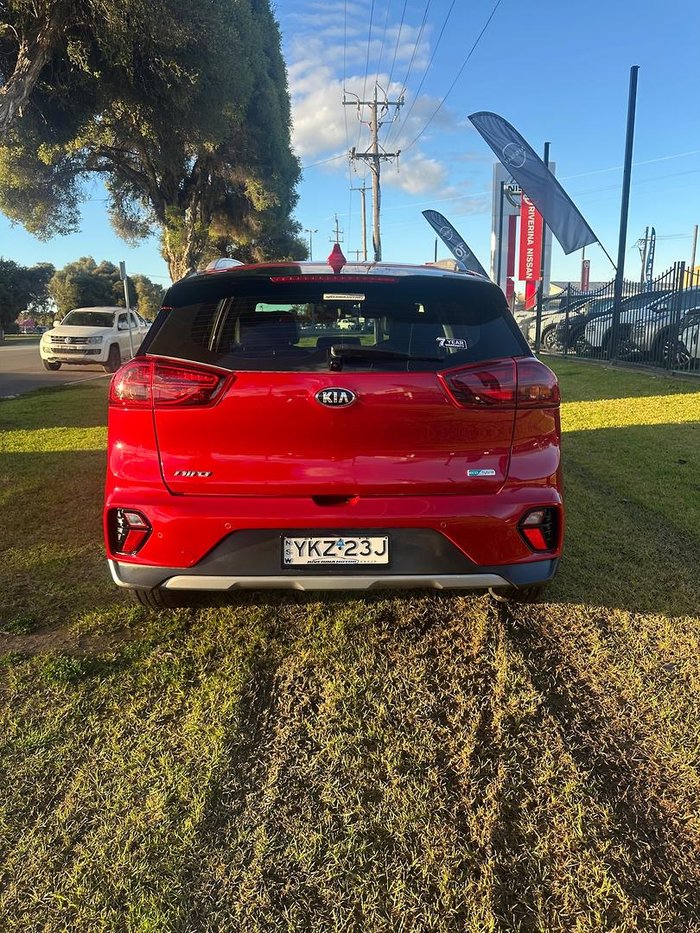 2021 Kia Niro Hybrid S