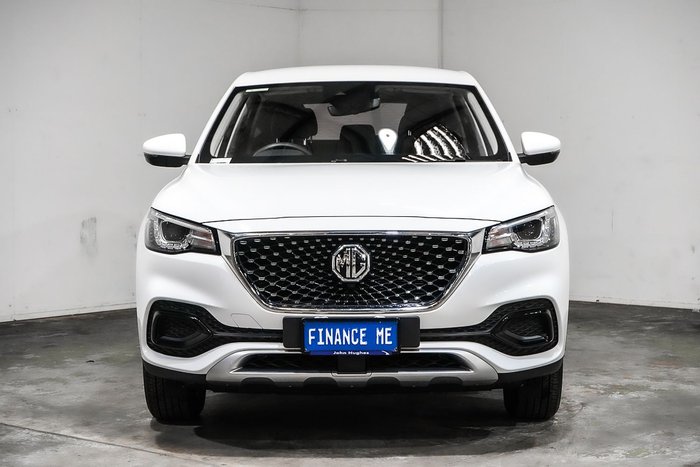 2022 MG HS
