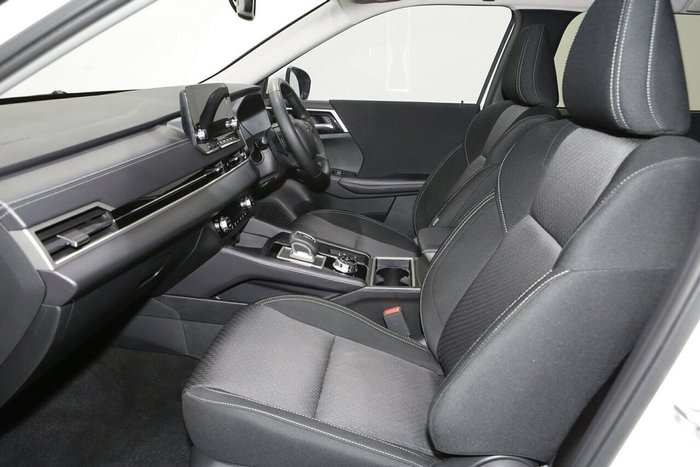 2024 Mitsubishi Outlander LS