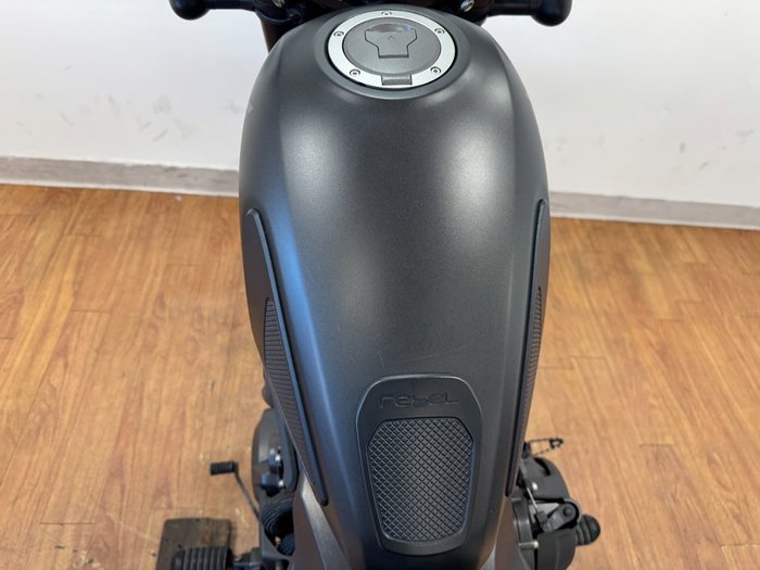 2022 Honda CMX 500 RED