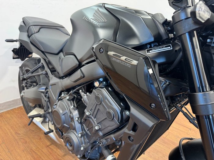 2023 Honda CB650R Black
