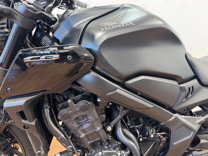 2023 Honda CB650R Black