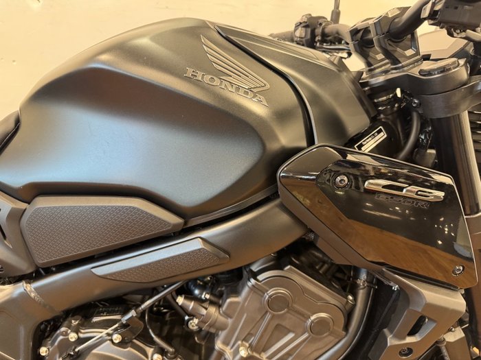 2023 Honda CB650R Black