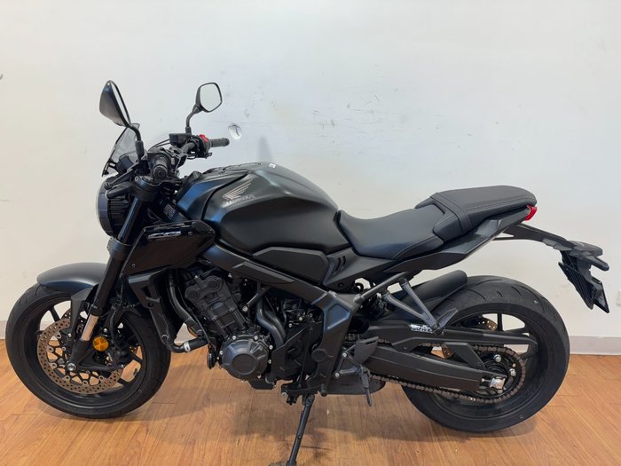 2023 Honda CB650R Black