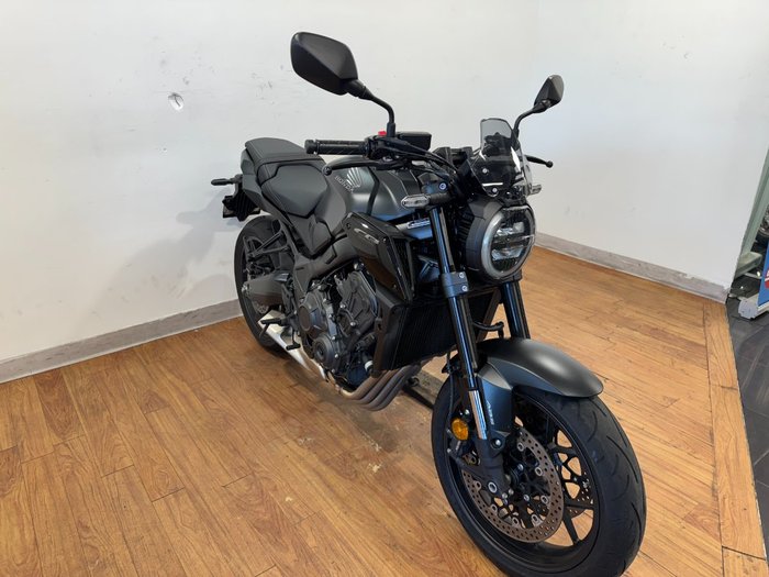 2023 Honda CB650R Black